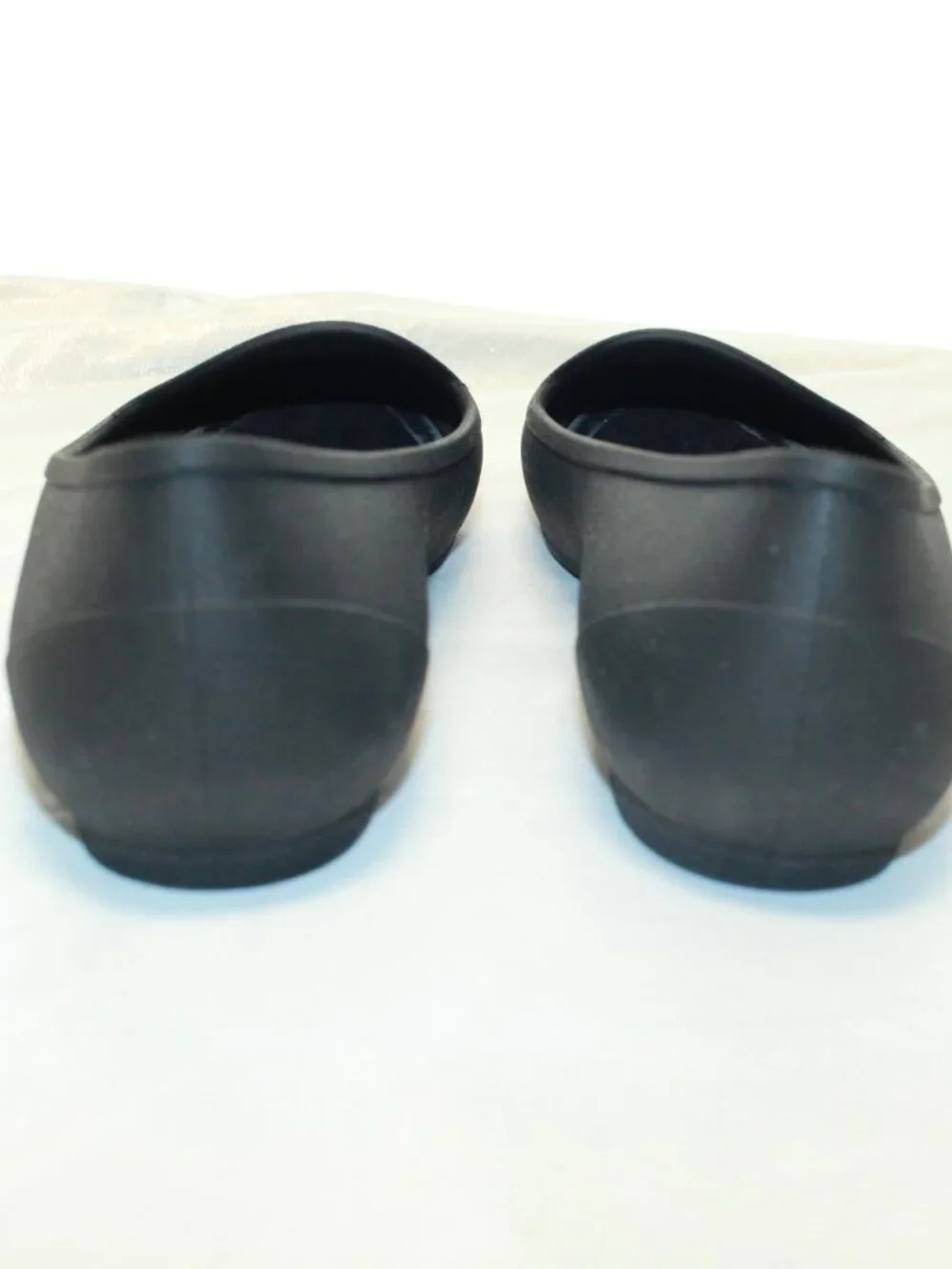 Crocs Iconic Comfort Size 6 Black Eve Ballet Flats Slip On Closed Back Shoes